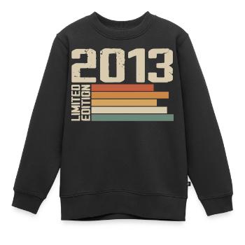 2013 Jahrgang - Retro 2013 Jubiläumsgeschenk 2013 - Kinder Premium Organic Sweatshirt - Schwarz - Vorne - AI Model Kid Female (0cm)