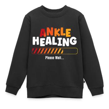 Ankle Healing Please Wait - Kinder Premium Organic Sweatshirt - Schwarz - Vorne - AI Model Kid Female (0cm)