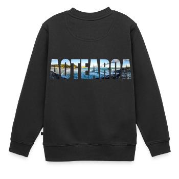 Neuseeland Geschenkidee Backpacker Work & Travel - Kinder Premium Organic Sweatshirt - Schwarz - Hinten - AI Model Kid Female (0cm)