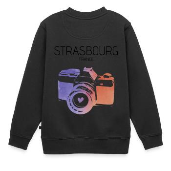 Caméra Strasbourg France - Sweat Premium enfant bio - noir - Dos - AI Model Kid Female (0cm)
