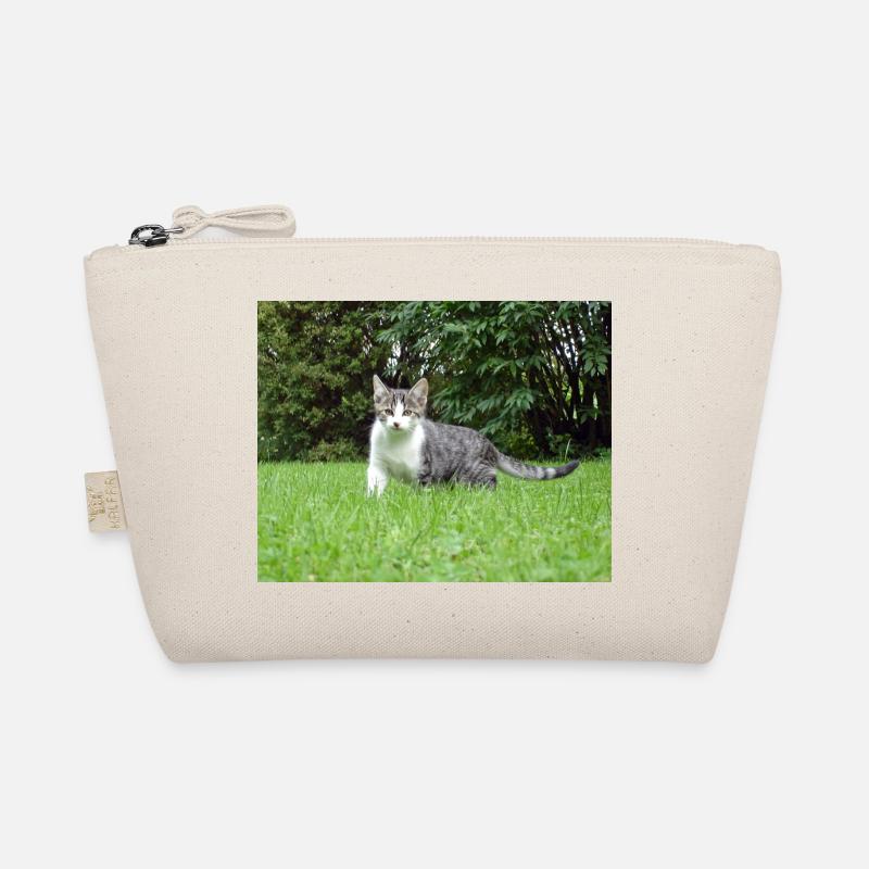 Curious kitten Organic Pouch