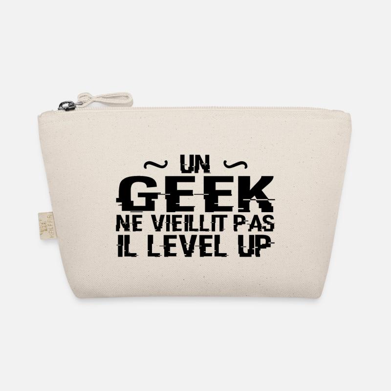 A geek doesn't get old he level up Organic Pouch