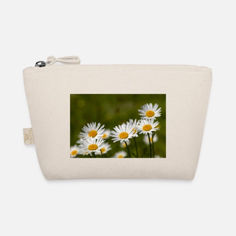 Daisies Organic Pouch