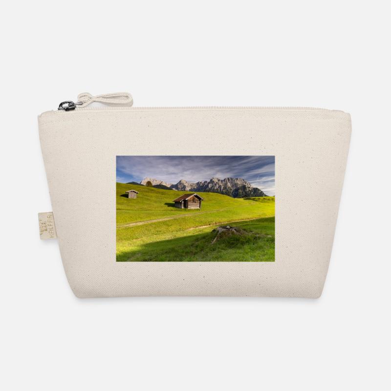 Humpback meadows Organic Pouch