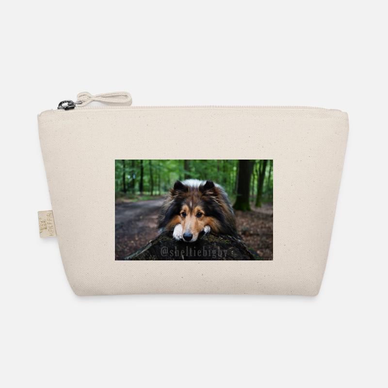 Cute dog, cute sheltie on tree trunk Organic Pouch