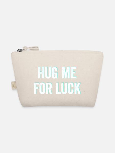 Hug me for luck - Organic Pouch - nature - Front