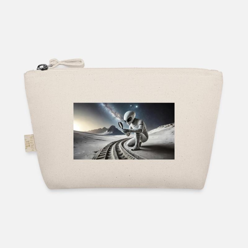 grey alien on the moon surface – observing moon Organic Pouch