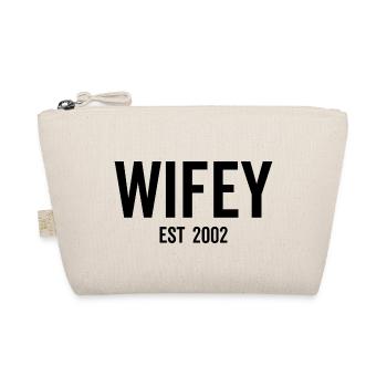Wifey Est 2002 - Organic Pouch - nature - Front