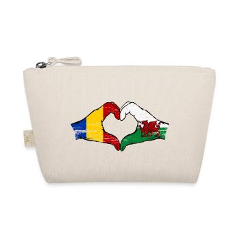 Roumanie Pays de Galles drapeau mains forme de coeur utilisé - Trousse biologique - nature - Devant