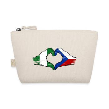 Nigeria République tchèque drapeau mains forme de coeur utilisé - Trousse biologique - nature - Devant
