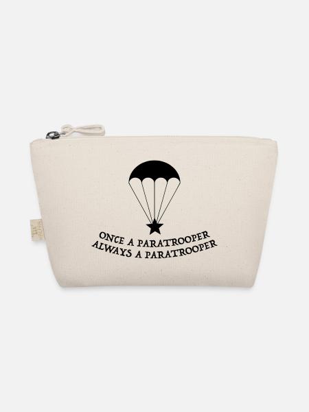 paratrooper veteran - Organic Pouch - nature - Front