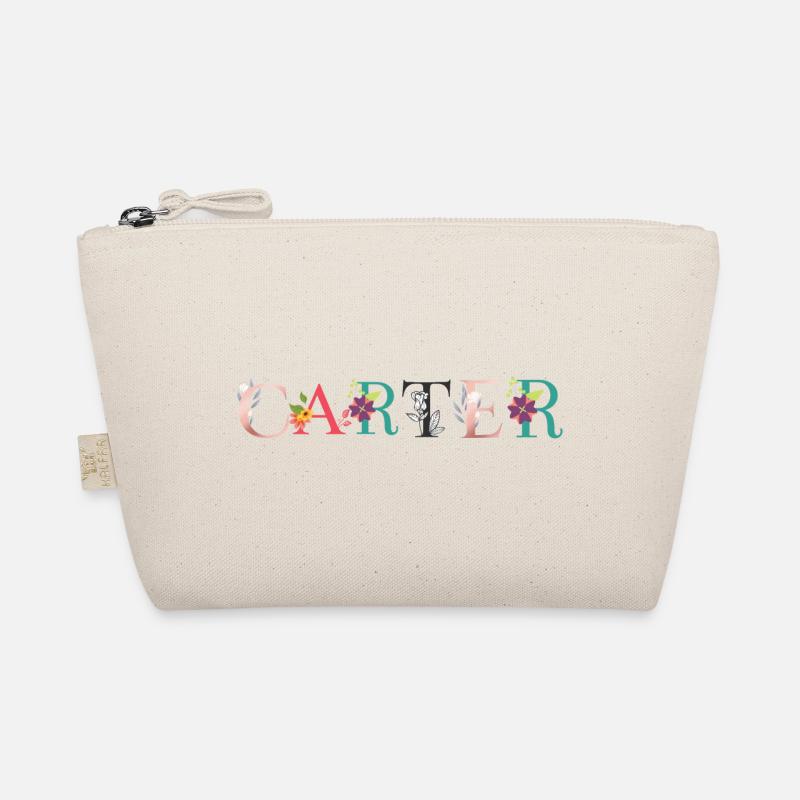 Art du nom de Carter avec des fleurs brodées Trousse biologique