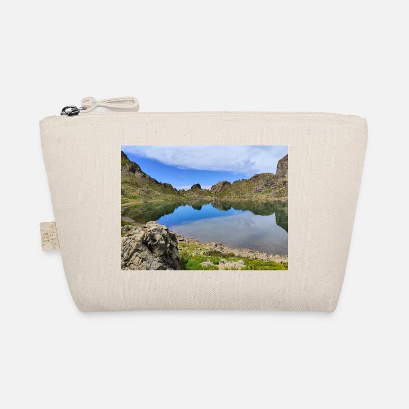 Robert Lake Organic Pouch