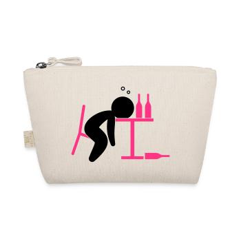 An alcoholic is drunk on the table - Organic Pouch - nature - Front