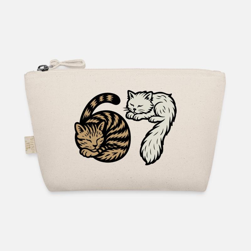 Des chats 'Six Seven' endormis Trousse biologique