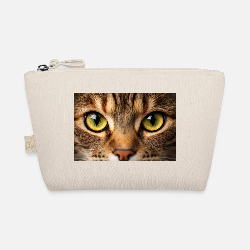 Cat Eye Close Up Organic Pouch