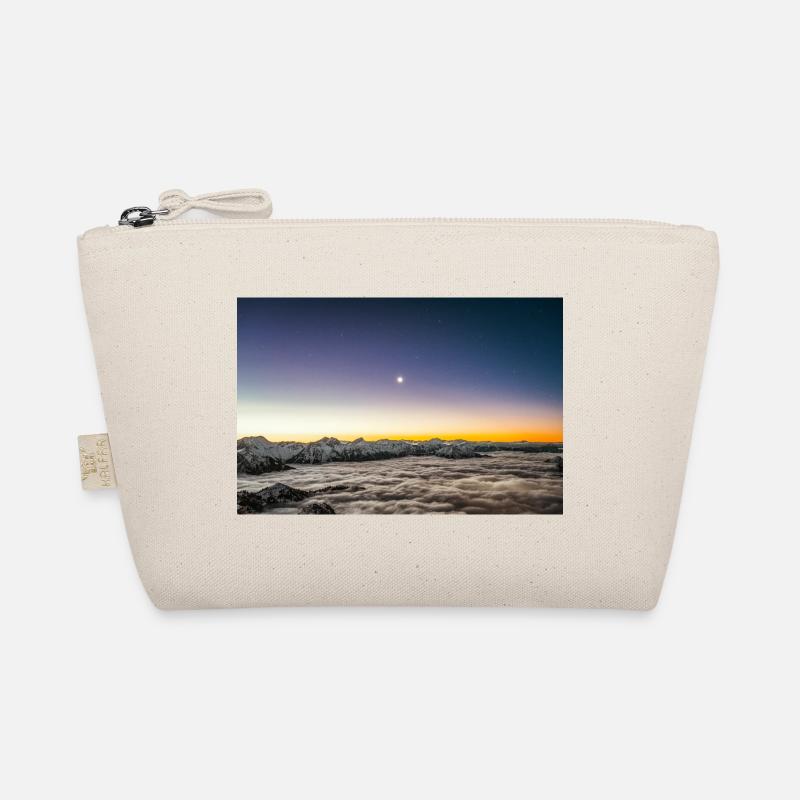 Lever de lune au-dessus d’une mer de nuages Trousse biologique