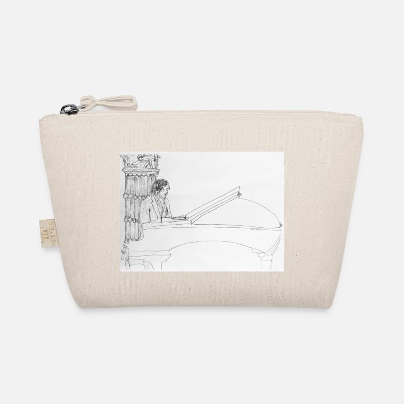 Pianist Antimo Magnotta in V&A Museum Organic Pouch
