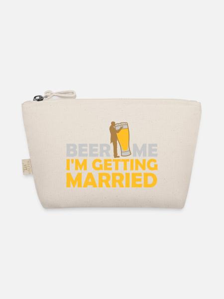 Beer Me Getting Married - Organic Pouch - nature - Front