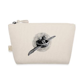True Moon Love - Chat volant - Trousse biologique - nature - Devant