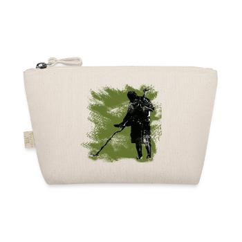 A treasure hunter with the metal detector and spade - Organic Pouch - nature - Front