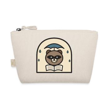Raccoon reads under rain umbrella - Organic Pouch - nature - Front