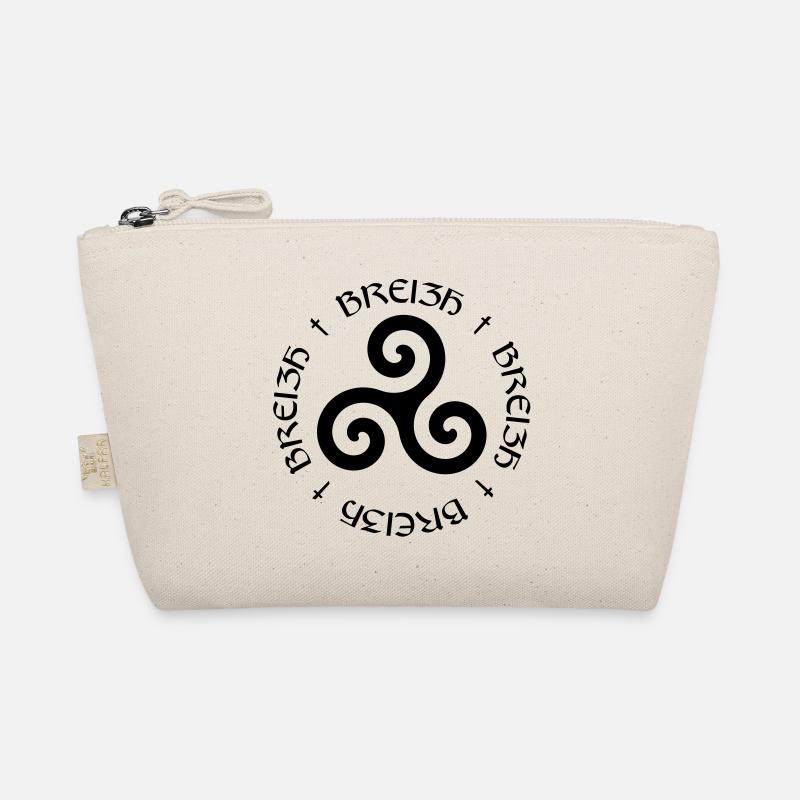 Brittany! Organic Pouch