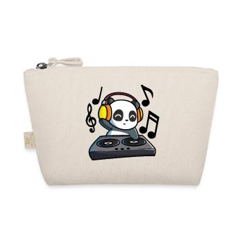 DJ Panda se tient à la table de mixage et réchauffe tout le monde! - Trousse biologique - nature - Devant
