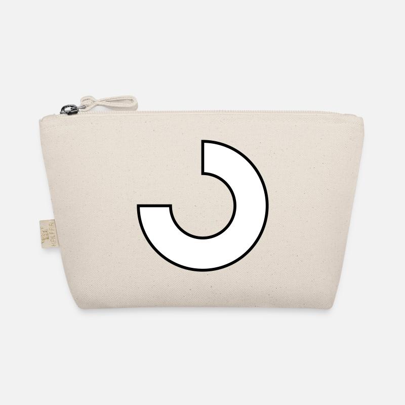 three-quarters district F Organic Pouch