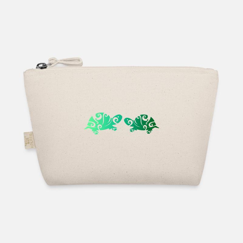 Maori turtle couples in love green gift Organic Pouch