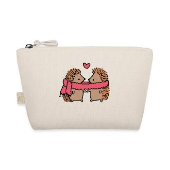 Cuddly hedgehogs with heart motif - Organic Pouch - nature - Front