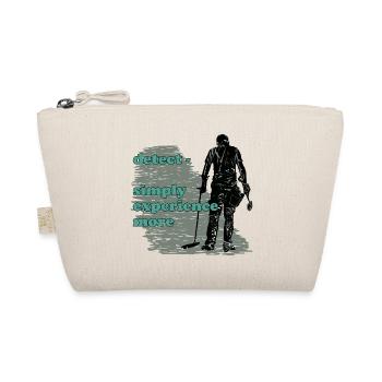 Treasure hunters with the metal detector - Organic Pouch - nature - Front