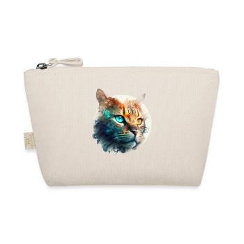 Beautiful cat with two eye colors, heterochromia - Organic Pouch - nature - Front