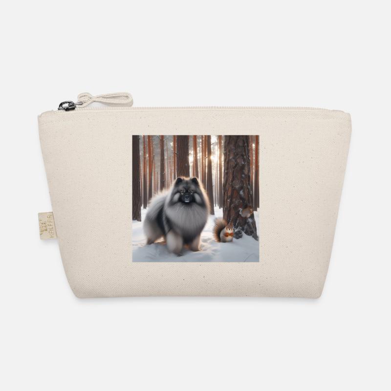 Keeshond Wolfspitz in the snow Organic Pouch