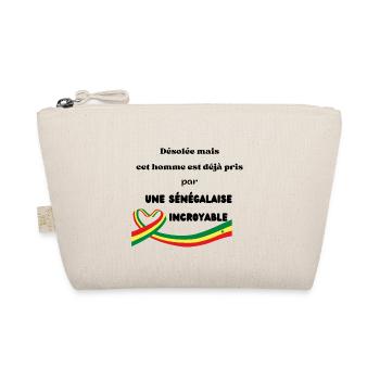 il est avec uneSénégalaise - Trousse biologique - nature - Devant