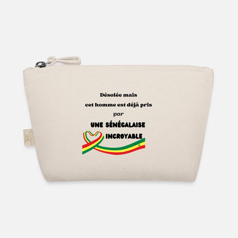 il est avec uneSénégalaise Trousse biologique