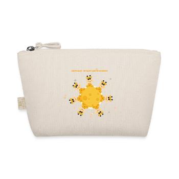 Stand Tall, Stay Unique – Cute Giraffe Motivationa - Organic Pouch - nature - Front