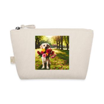 Chien qui porte des fleurs dans une forêt - Trousse biologique - nature - Devant