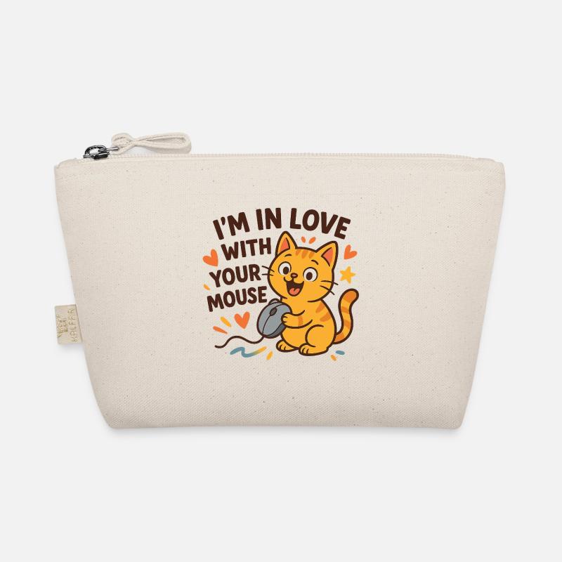 Lovely cat in love with mouse Organic Pouch