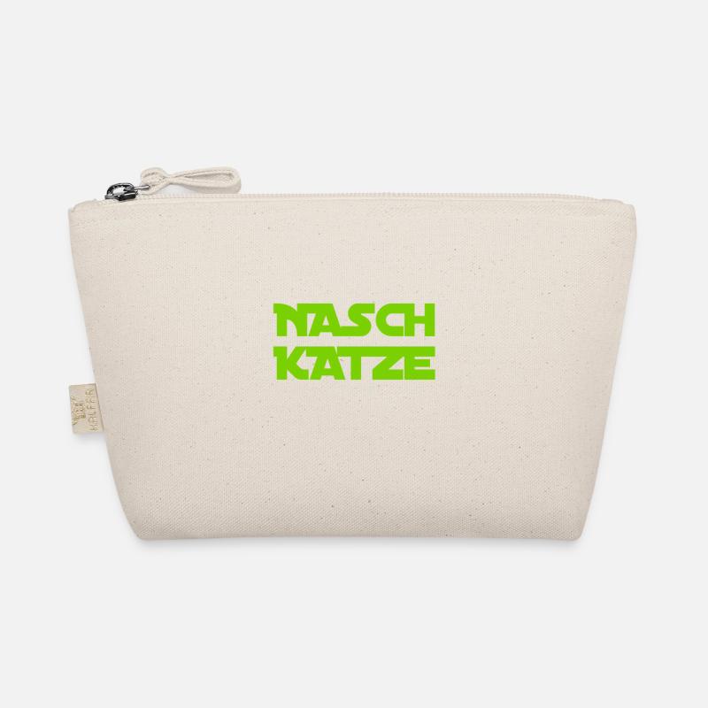 Snacking is my thing Organic Pouch