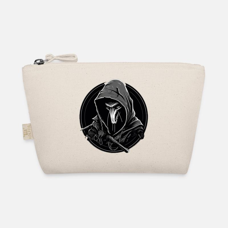 Sleek Skaven logo: bold, minimalist, menacing. Organic Pouch
