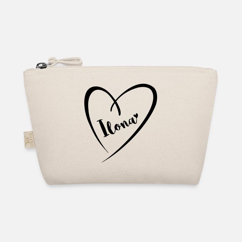 Ilona nom prénom dans le cadre du coeur Trousse biologique