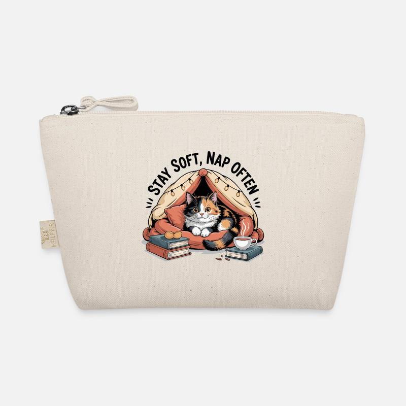 Stay Soft, Nap Often – Kuschelkatze Bio-Täschchen
