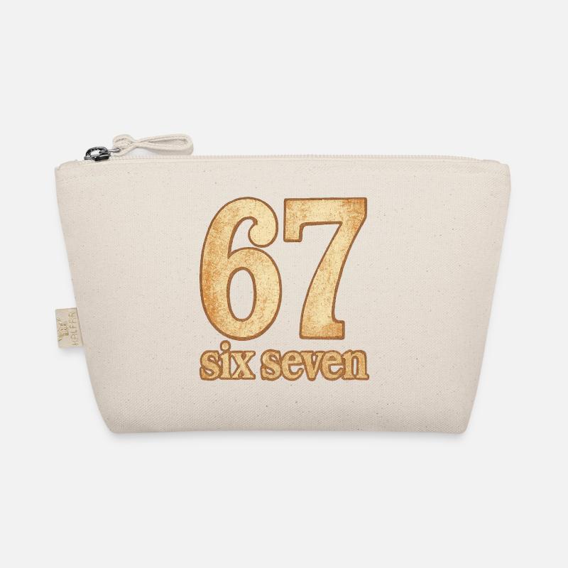 T-Shirt „67 / six seven“ –Vintage trifft Statement Bio-Täschchen