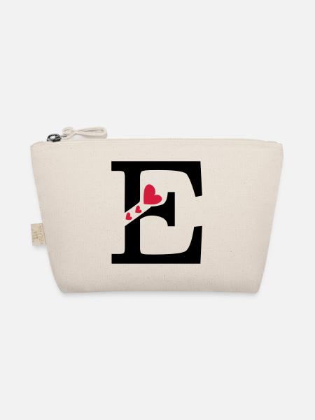 Capital letter E with hearts - Organic Pouch - nature