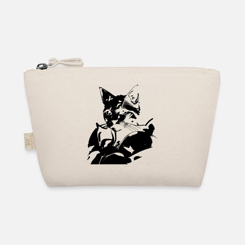 Chat avec armure - Trousse biologique - nature