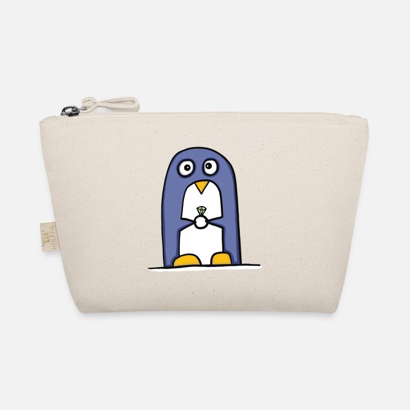 Penguin with diamond ring - Organic Pouch - nature