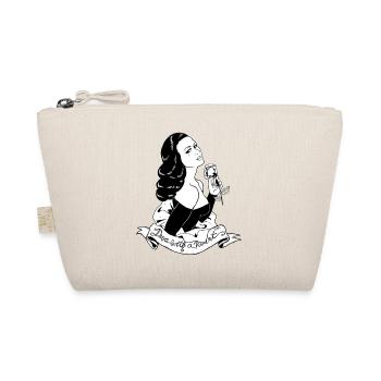 D. Avec un coeur (couleur) - Trousse biologique - nature - Devant