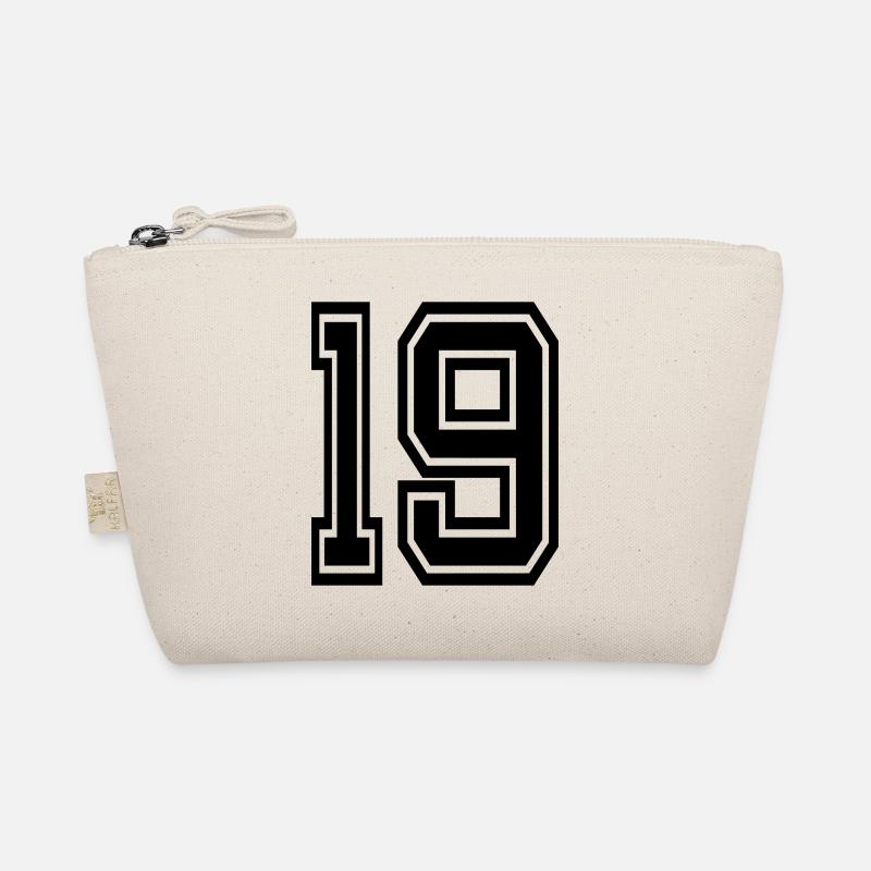 19 Corum black Organic Pouch