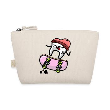 Dent Kawaii sur Skateboard - Trousse biologique - nature - Devant